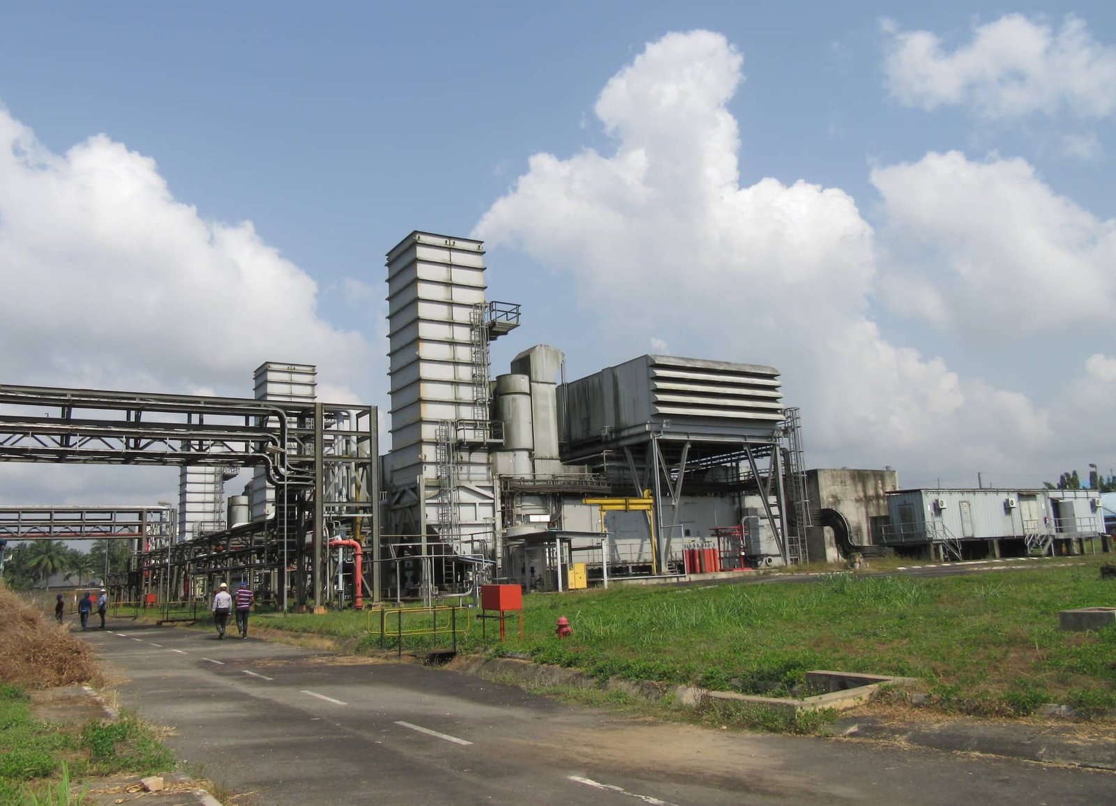 ks-energy-africa-projects-photo-ABA 141 MW 3 X GE LM6000 PD Power Plant- (2)