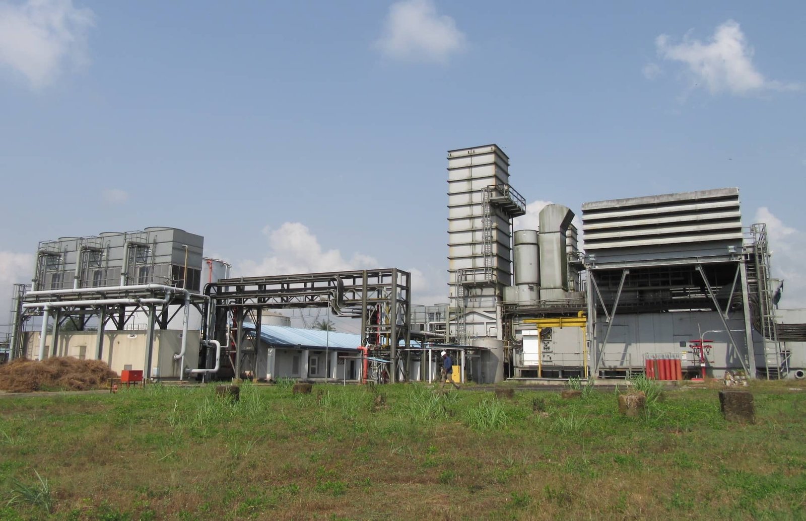 ks-energy-africa-projects-photo-ABA 141 MW 3 X GE LM6000 PD Power Plant- (5)